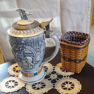 Avon Winner's Circle Stein 1992, Beautiful Detail. New in Box